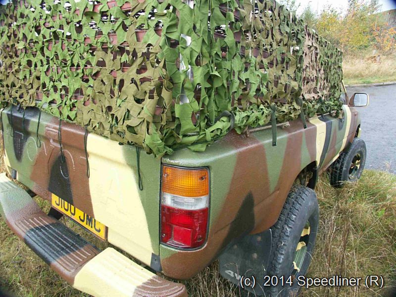  Toyota Truck 2 Land 'Camo'